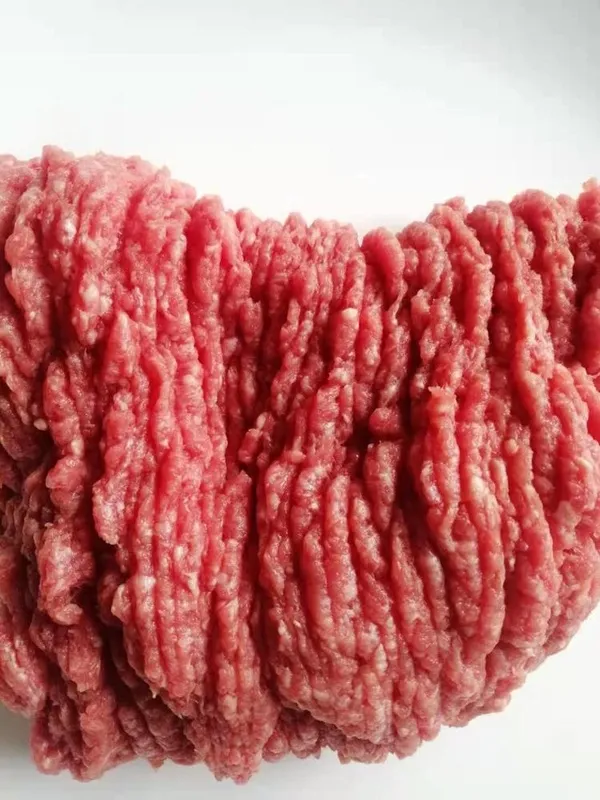 Beef filling for dumplings with onion and black pepper