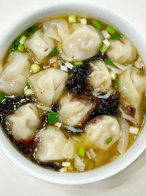 Different ways to serve dumplings: pan-fried, in soup, with chili oil